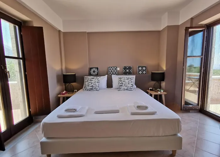 بيت للعطل Anaroussa